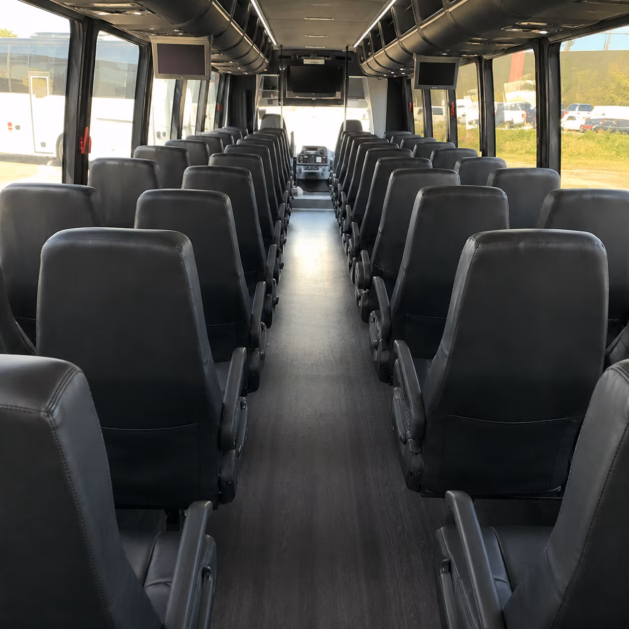 airport transfers between lbb wolfforth and shallowater